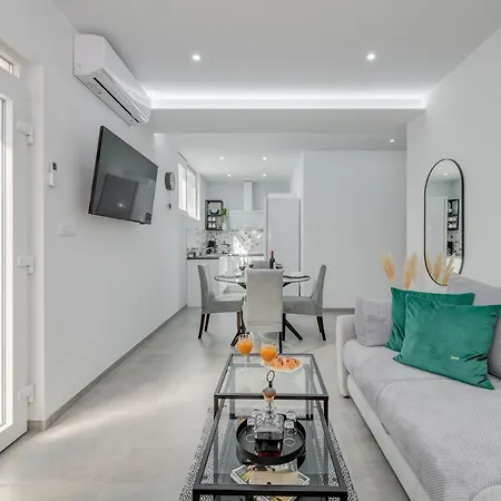 Apartment Asi For 4 * Spalato